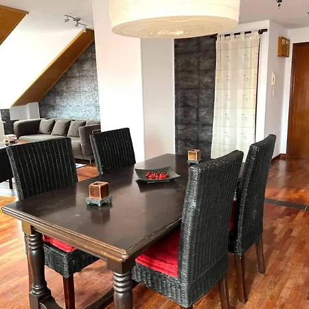 Emyrent I Appartement *