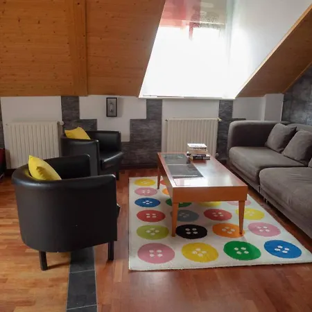 Emyrent I Appartement *
